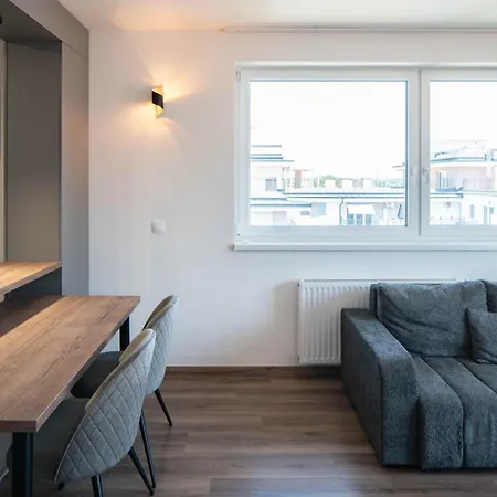 Free Parking Rooftop 4ppl *